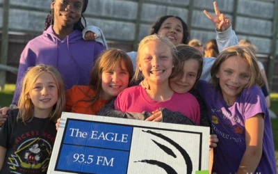 The Eagle 93.5 celebrates 25 years with community at Stardust Drive-In bash